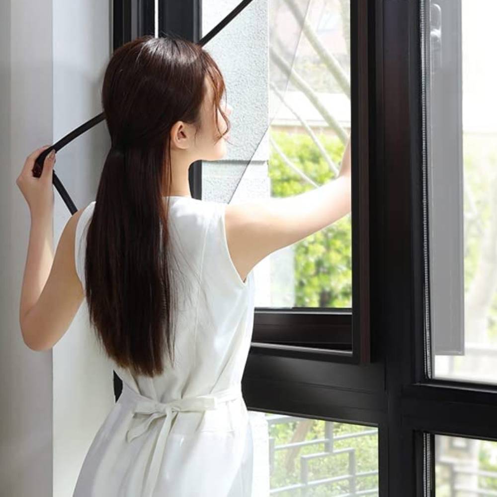 Magnetic Screen For Windows - White / 39" x 39": image 2